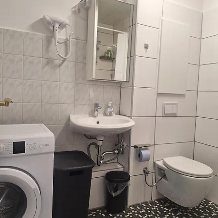 Studio 17 - 2r2 Essen